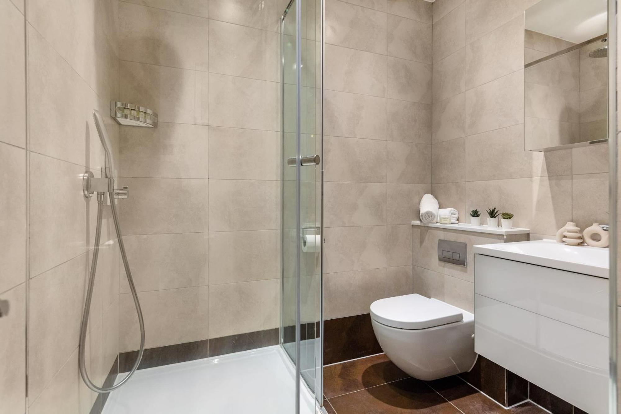 2Br In Soho - Charlotte Street - Cityapartmentstay Londra Esterno foto