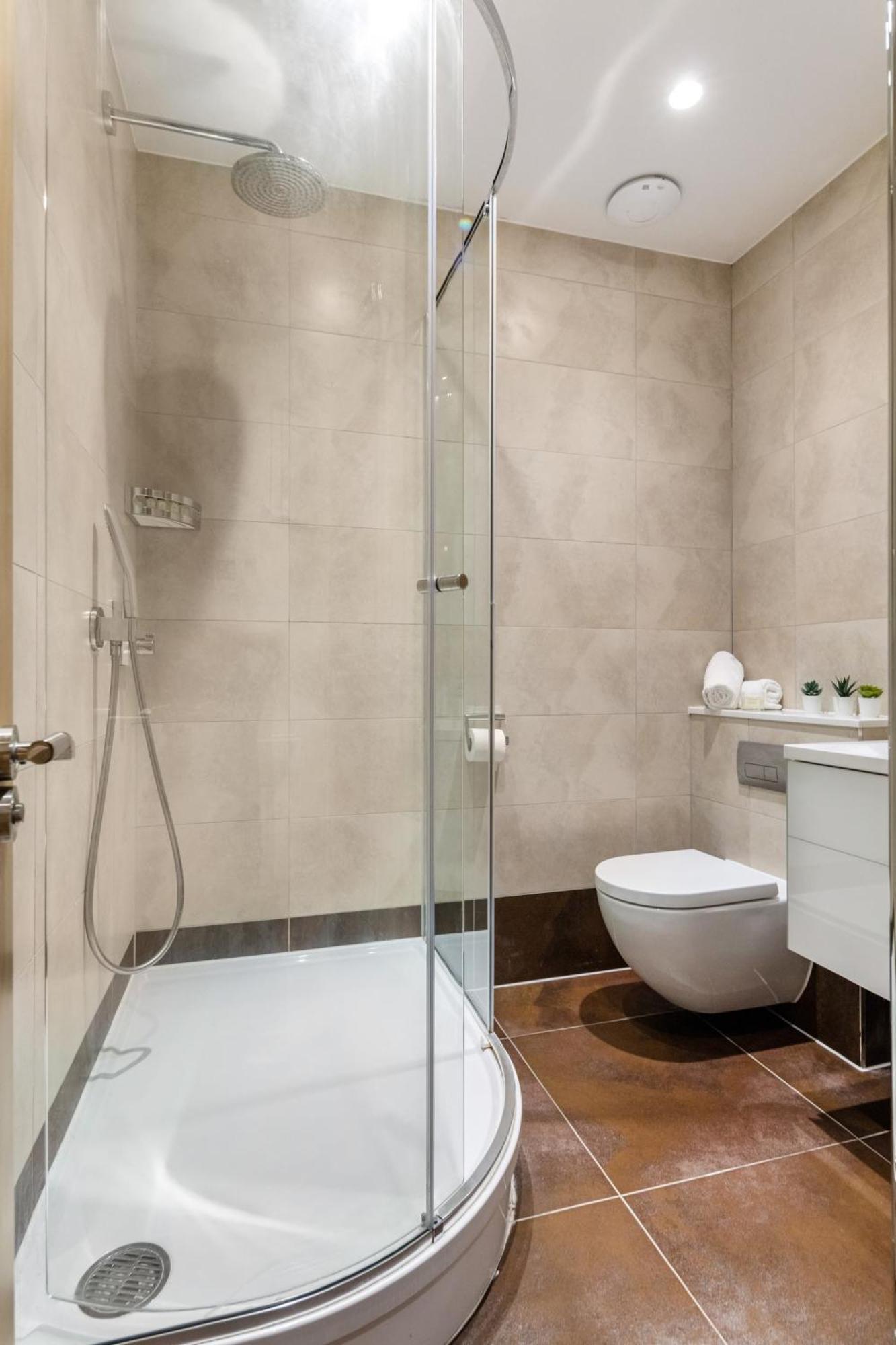 2Br In Soho - Charlotte Street - Cityapartmentstay Londra Esterno foto