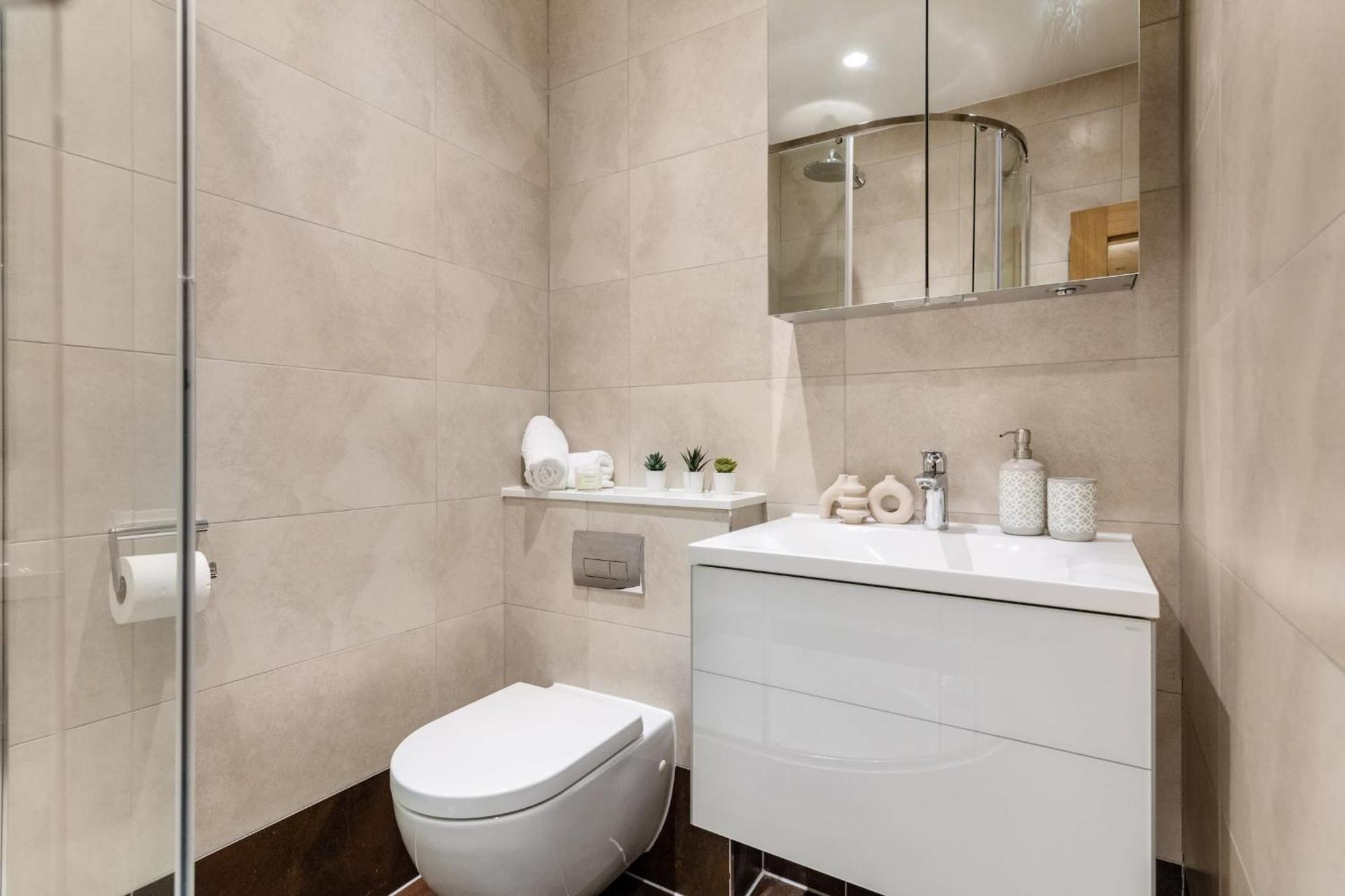 2Br In Soho - Charlotte Street - Cityapartmentstay Londra Esterno foto
