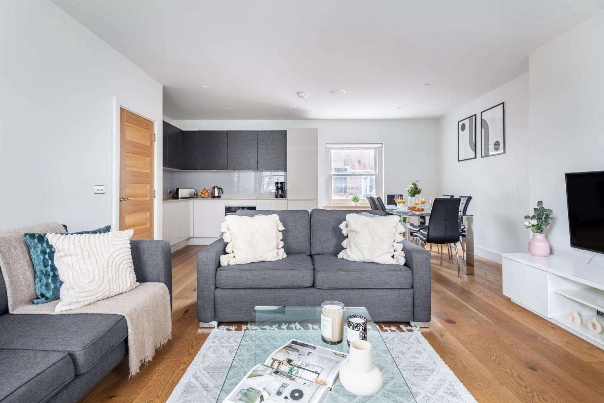 2Br In Soho - Charlotte Street - Cityapartmentstay Londra Esterno foto